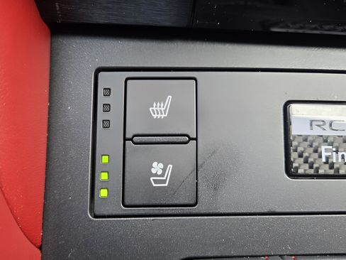 Used 2025 Lexus RC F Final Edition image 9