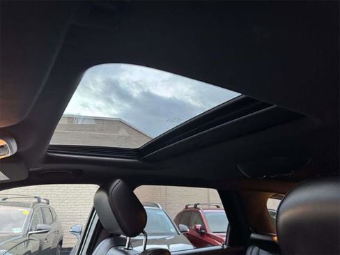 Used 2024 Dodge Durango GT image 19