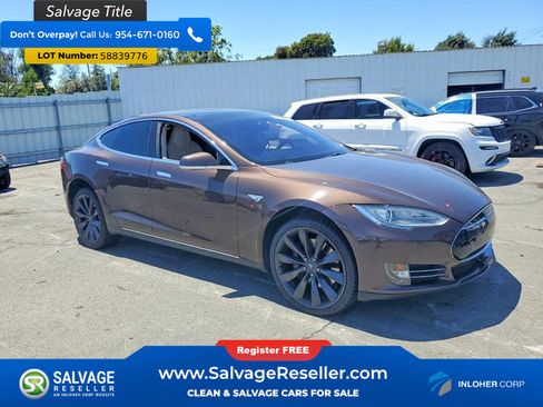 Used 2014 Tesla Model S RWD image 5