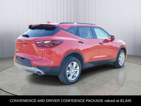 Used 2020 Chevrolet Blazer LT image 3