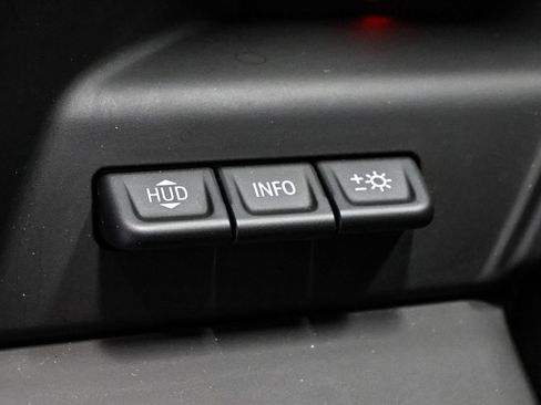 Certified 2025 GMC Sierra 2500 Denali Ultimate AWD/4WD image 33