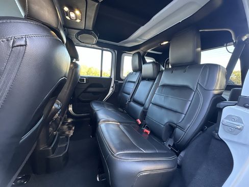 Used 2019 Jeep Wrangler Unlimited Moab w/ Quick Order Package 24M Moab image 19