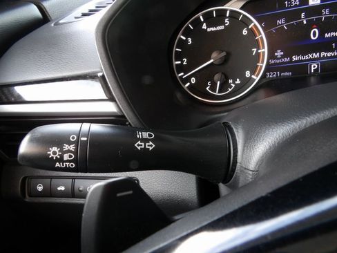 Certified 2023 Nissan Altima 2.0 SR image 42