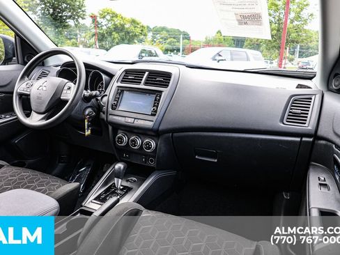 Used 2024 Mitsubishi Outlander Sport ES AWD/4WD image 30