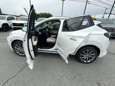 New 2026 Buick Encore GX Avenir w/ Avenir Technology Package AWD/4WD image 22