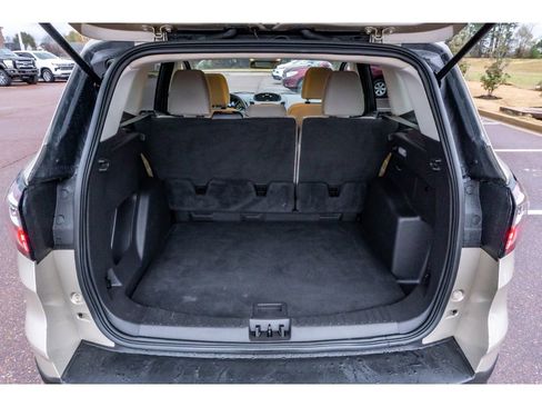 Used 2017 Ford Escape SE image 14