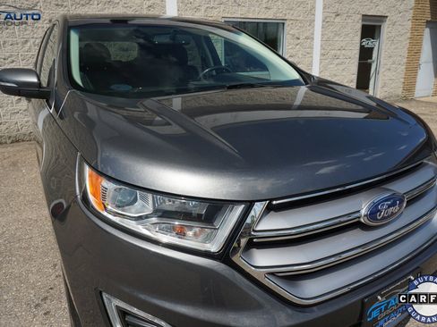 Used 2018 Ford Edge Titanium image 7