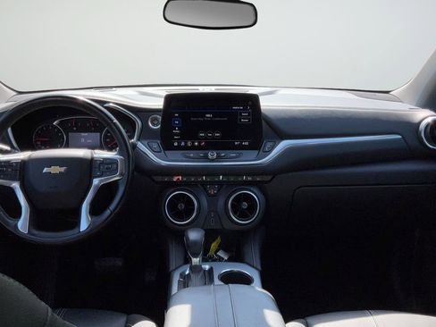 Used 2023 Chevrolet Blazer LT image 12