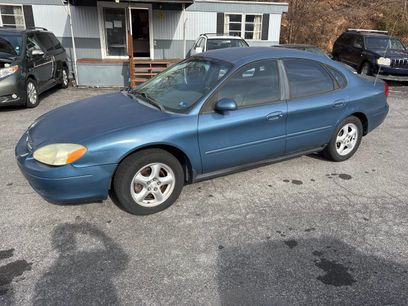 Used 2002 Ford Taurus SES