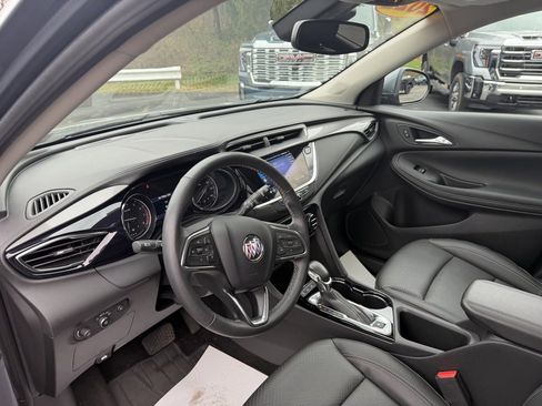 Used 2022 Buick Encore GX Essence w/ Experience Buick Package image 13