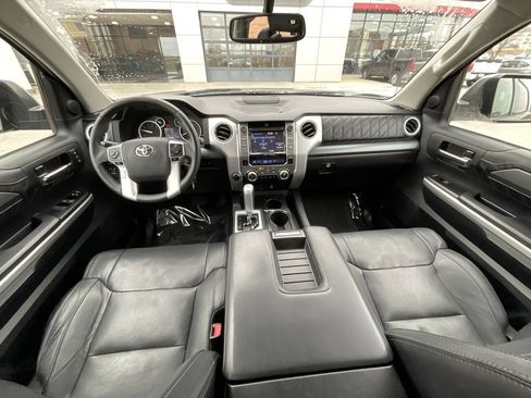 Used 2015 Toyota Tundra Platinum image 9