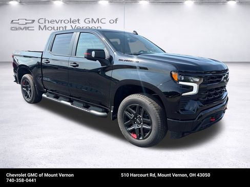 New 2026 Chevrolet Silverado 1500 RST w/ Redline Edition AWD/4WD image 9
