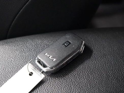 Used 2023 Kia Forte GT image 37