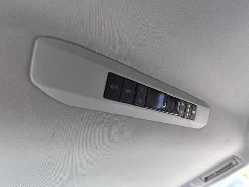 Used 2021 Toyota Sienna XLE w/ XLE Plus Package image 25