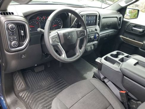 Certified 2022 Chevrolet Silverado 1500 RST w/ Z71 Off-Road Package AWD/4WD image 18