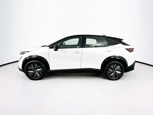 Used 2024 Nissan Ariya AWD image 4