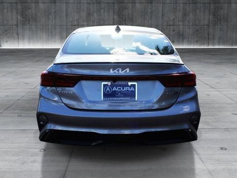 Used 2024 Kia Forte GT-Line FWD image 12