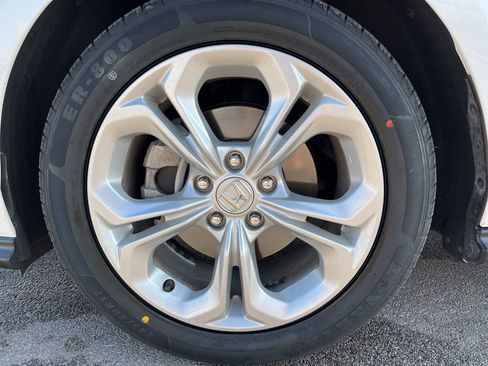 Used 2023 Honda Accord LX image 10