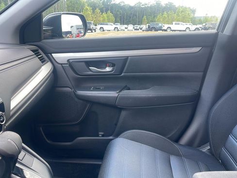 Used 2019 Honda CR-V LX image 22