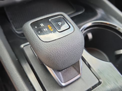 Used 2024 Nissan Rogue SV AWD/4WD image 20