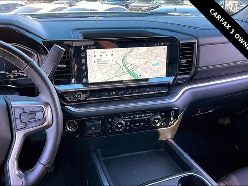 Used 2024 Chevrolet Silverado 3500 LTZ w/ LTZ Plus Package image 10