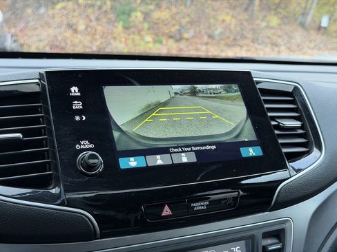 Used 2022 Honda Pilot Special Edition image 8