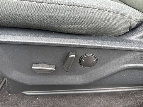 Used 2022 Ford F150 XLT w/ Equipment Group 302A High image 20