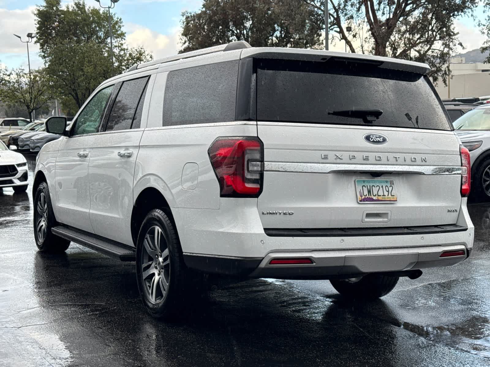 Used 2024 Ford Expedition Max Limited RWD image 6