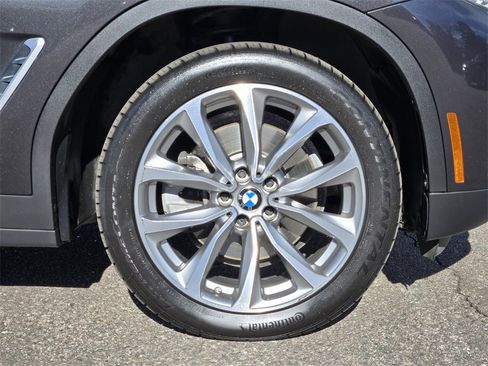 Used 2018 BMW X3 xDrive30i w/ Convenience Package image 11