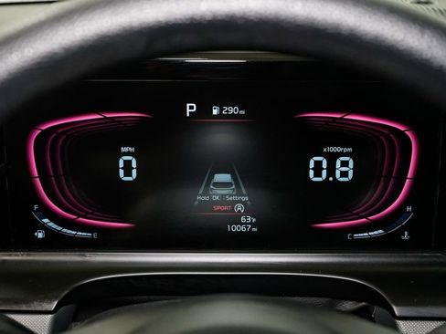 Certified 2025 Kia Seltos LX image 12