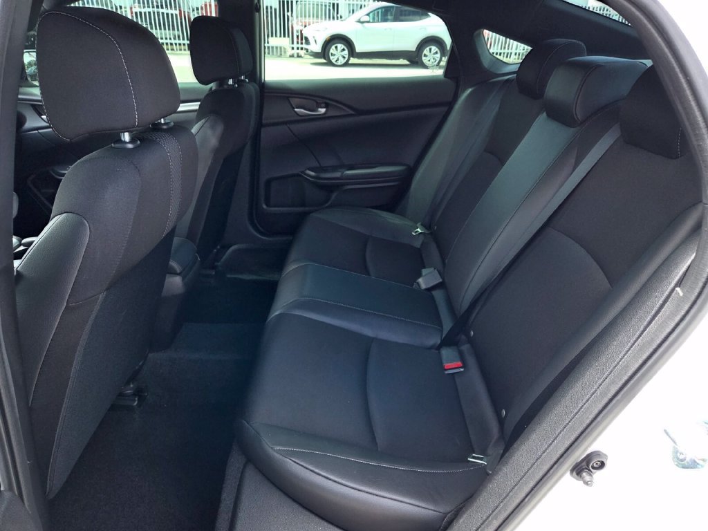 Used 2021 Honda Civic Sport image 5