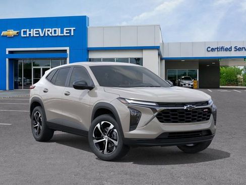 New 2026 Chevrolet Trax RS image 7