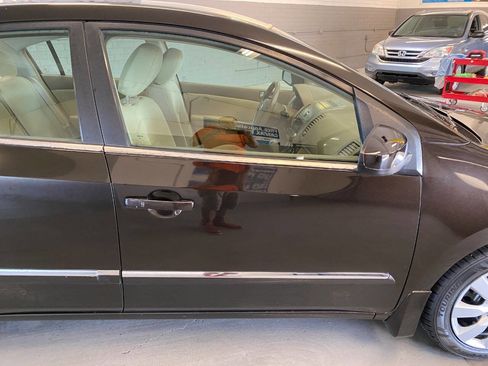 Used 2011 Nissan Sentra 2.0 S w/ Convenience Pkg FWD image 20