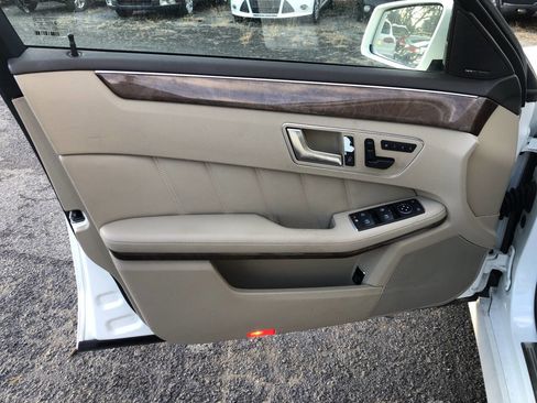 Used 2012 Mercedes-Benz E 350 4MATIC Wagon image 13
