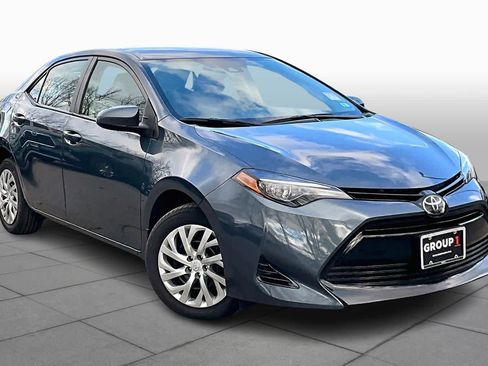 Used 2017 Toyota Corolla LE w/ Carpet Mat Package (TMS) image 2