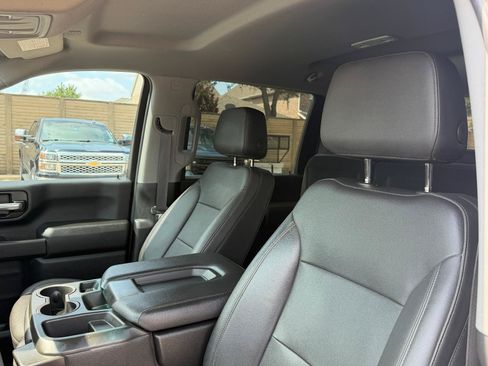 Used 2021 Chevrolet Silverado 2500 W/T w/ WT Convenience Package AWD/4WD image 16