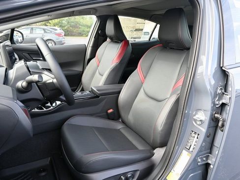 New 2026 Toyota Prius Plug-In Hybrid image 11