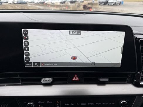 Certified 2023 Kia Sportage EX image 11