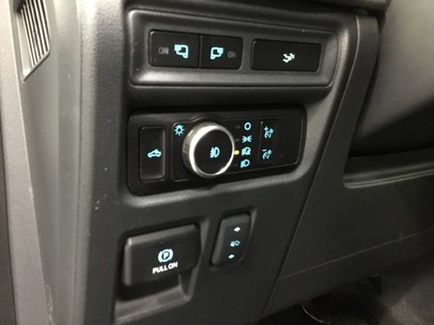 Used 2023 Ford F150 Lariat w/ Equipment Group 502A High image 9