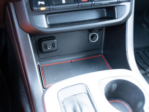 Used 2021 Chevrolet Colorado LT w/ Fleet Safety Package image 4