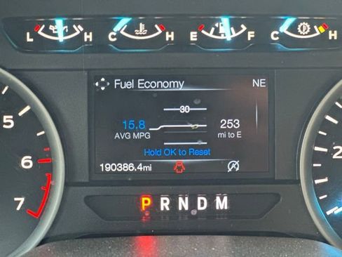 Used 2019 Ford F150 XLT w/ Trailer Tow Package image 16