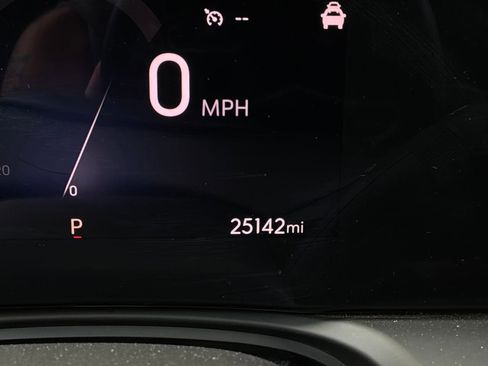 Used 2025 Buick Encore GX Preferred FWD image 36