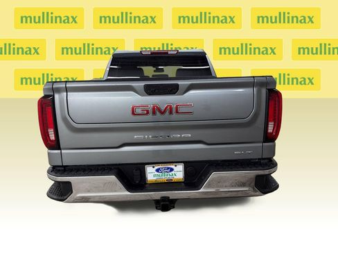 Used 2026 GMC Sierra 1500 SLT AWD/4WD image 8
