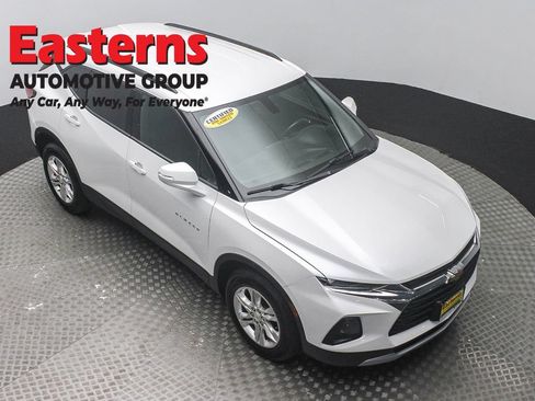 Used 2020 Chevrolet Blazer LT AWD/4WD image 3