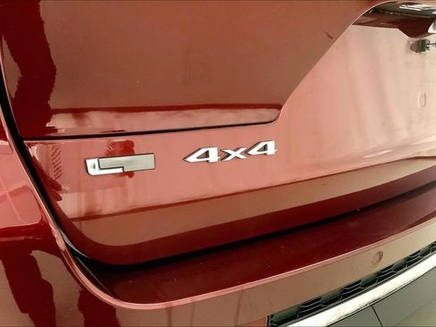 Used 2022 Jeep Grand Cherokee L Limited AWD/4WD image 7