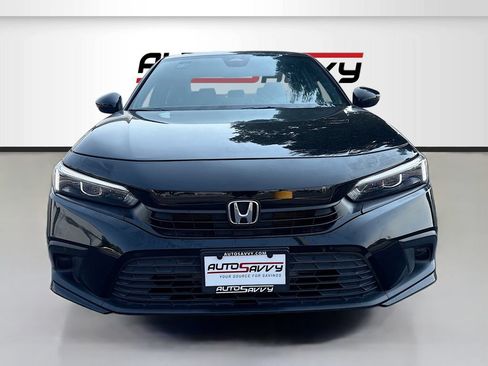 Used 2022 Honda Civic Sport image 2