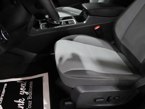 Used 2017 Ford Escape SE FWD image 33