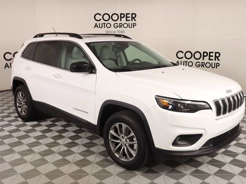 Used 2022 Jeep Cherokee Latitude Lux w/ Sun & Sound Group image 1