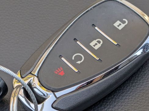 Used 2025 Chevrolet Blazer LT image 35