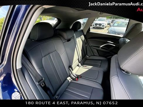 Used 2025 Audi Q5 Premium w/ Convenience Package AWD/4WD image 19